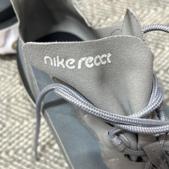 Nike‎ React Element 55 Size 15 Metallic Silver White Gray Black